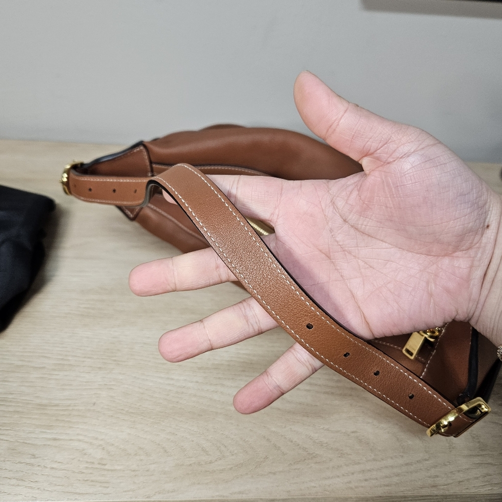 Celine Romy Medium Tan - Picture 6 of 10